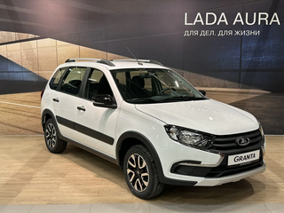 2026 Lada (ВАЗ) Granta Cross I Рестайлинг, белый, 1226000 рублей, вид 2