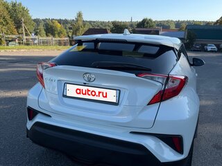 2019 Toyota C-HR I, белый, 2100000 рублей, вид 3