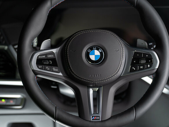 2026 BMW X7 M60i I (G07) Рестайлинг, чёрный, 22290000 рублей - вид 15