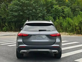 2022 Mercedes-Benz GLA 180 II (H247), серый, 2519099 рублей, вид 4