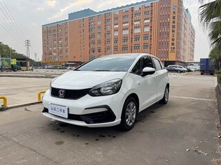 2022 Honda Fit Crosstar IV Рестайлинг, белый, 1050000 рублей, вид 1