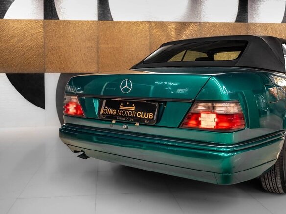 1994 Mercedes-Benz E-Класс 200 I (W124), зелёный, 3890000 рублей - вид 7
