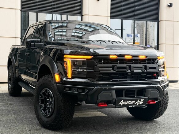 2026 Ford F-150 Raptor XIV Рестайлинг, чёрный - вид 3