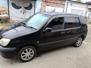 2000 Toyota Raum I, чёрный, 360000 рублей, вид 4