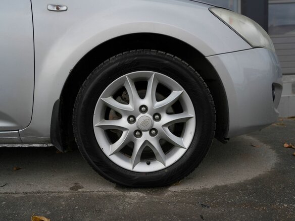 2008 Kia Ceed I, серебристый, 550000 рублей - вид 9