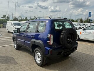 2026 Lada (ВАЗ) Niva Travel I Рестайлинг, синий, 1548000 рублей, вид 4