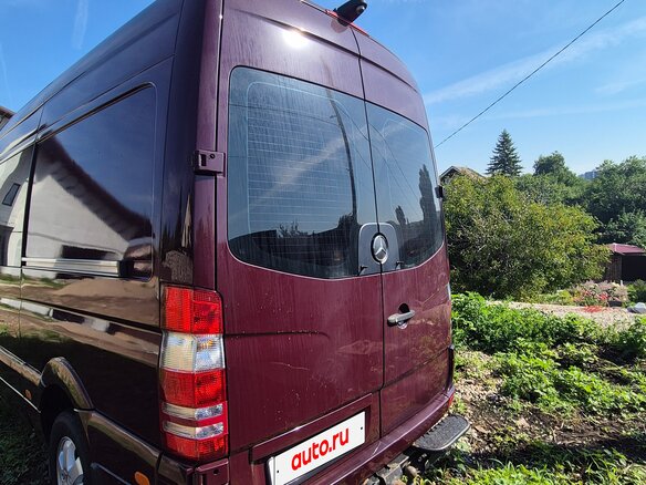 2006 Mercedes-Benz Sprinter, красный, 1950000 рублей - вид 4