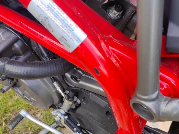 2019 Ducati Hypermotard, красный, 900000 рублей - вид 11