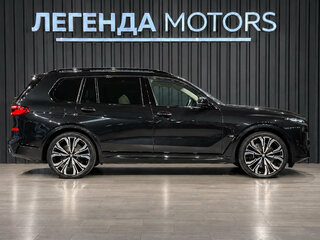 2023 BMW X7 M60i I (G07) Рестайлинг, чёрный, 18490000 рублей, вид 3