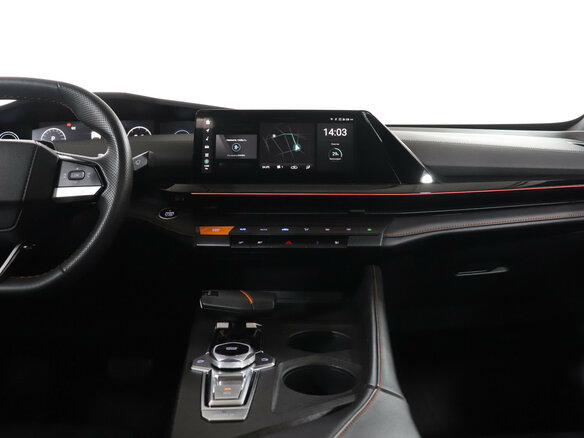 2024 Changan UNI-V I, красный - вид 13