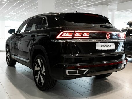 2026 Volkswagen Teramont X I Рестайлинг (China Market), чёрный, 5740000 рублей, вид 5