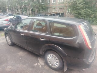2008 Ford Focus II Рестайлинг, чёрный, 400000 рублей, вид 3
