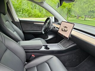 2023 Tesla Model Y Long Range I, белый, 2800000 рублей, вид 5