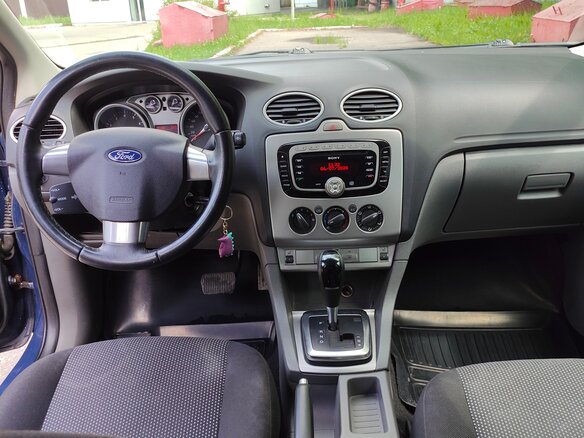 2011 Ford Focus II Рестайлинг, синий - вид 11