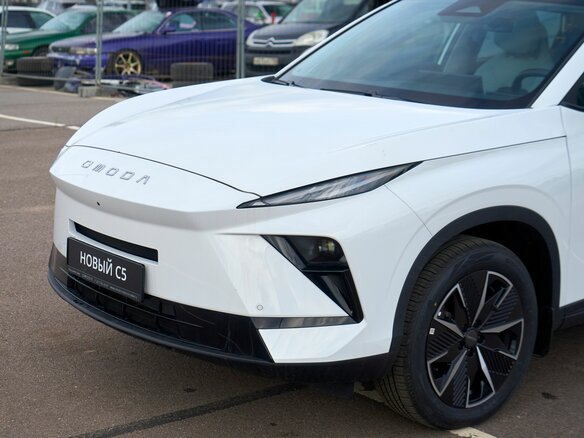 2026 Omoda C5 II, белый - вид 8