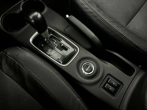 2014 Mitsubishi Outlander III Рестайлинг, серый, 1550000 рублей - вид 24