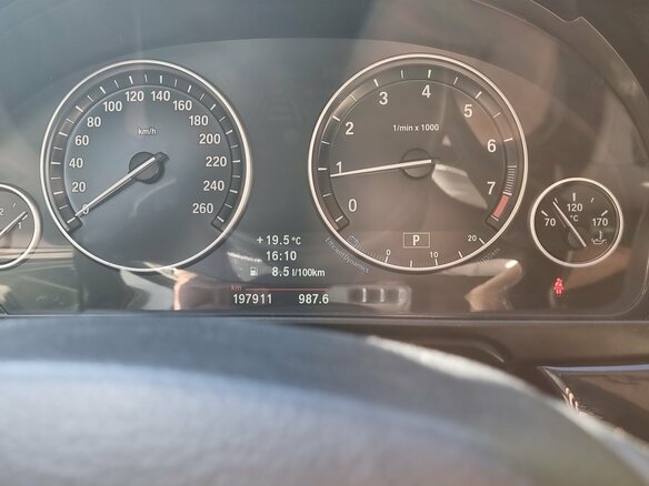 2012 BMW 5 серии 520i VI (F10/F11/F07), серый - вид 6