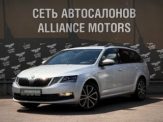 2019 Skoda Octavia III (A7) Рестайлинг, серебристый, 1765000 рублей, вид 3