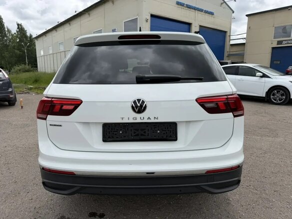 2022 Volkswagen Tiguan Allspace II Рестайлинг, белый - вид 7