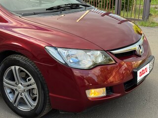 2006 Honda Civic VIII, красный, 650000 рублей, вид 5
