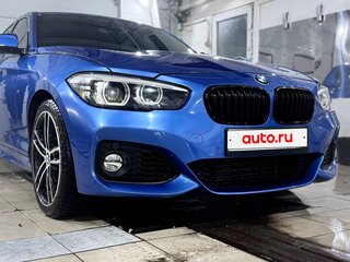 2019 BMW 1 серии 118i II (F20/F21) Рестайлинг 2, синий, 2195000 рублей, вид 3