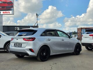 2018 Kia Ceed III, серебристый, 1200000 рублей, вид 5