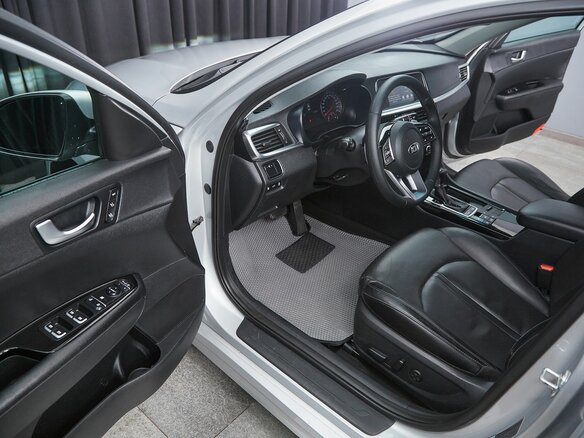 2019 Kia Optima IV Рестайлинг, серебристый, 2047000 рублей - вид 8