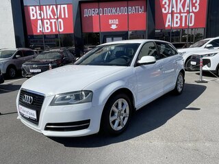 2011 Audi A3 II (8P) Рестайлинг 2, белый, 750000 рублей, вид 1