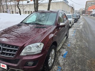 2009 Mercedes-Benz M-Класс 350 II (W164) Рестайлинг, пурпурный, 1400000 рублей, вид 2