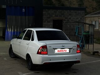 2013 Lada (ВАЗ) Priora I Рестайлинг, белый, 480000 рублей, вид 3