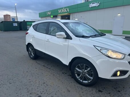 2011 Hyundai ix35 I, белый, 1000000 рублей, вид 2