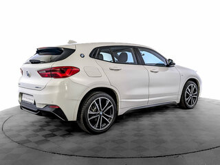 2019 BMW X2 sDrive18i I (F39), белый, 2395000 рублей, вид 5