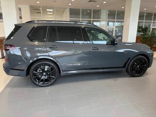 2026 BMW X7 40d I (G07) Рестайлинг, серый, 17900000 рублей, вид 2