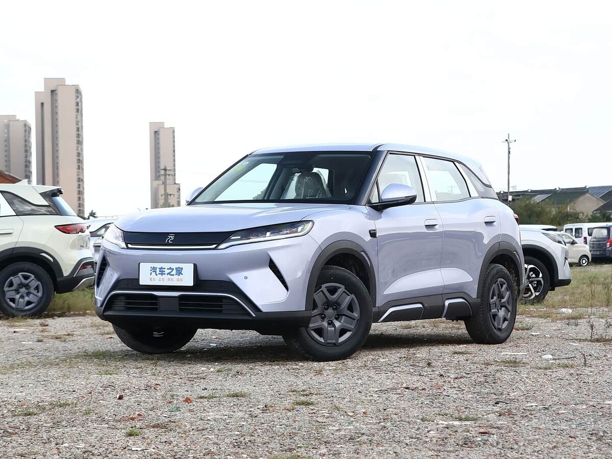 Открыть фотографии: BYD Yuan Up