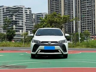 2022 Toyota Yaris L X XP150 Рестайлинг, белый, 1180334 рублей, вид 1