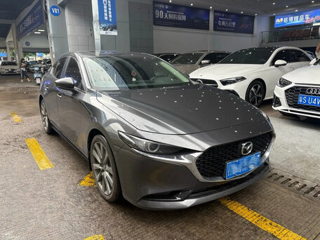 Mazda 3 IV (BP)