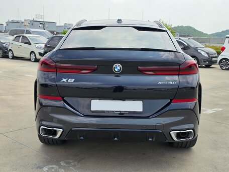 2026 BMW X6 40i III (G06) Рестайлинг, чёрный, 14720000 рублей, вид 4