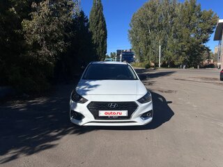 2017 Hyundai Solaris II, белый, 1350000 рублей, вид 1