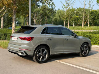 2023 Audi Q3 35 TFSI II (F3), серый, 2700000 рублей, вид 3