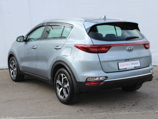 2019 Kia Sportage IV Рестайлинг, серебристый, 2570000 рублей, вид 5