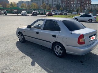 2011 Hyundai Accent ТагАЗ II, серебристый, 390000 рублей, вид 5