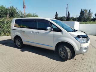 2008 Mitsubishi Delica D:5 I, белый, 1900000 рублей, вид 4