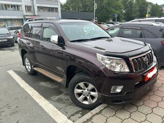 2011 Toyota Land Cruiser Prado 150 Series, красный, 2900000 рублей, вид 3