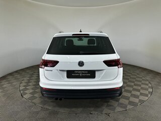 2019 Volkswagen Tiguan II, белый, 1780000 рублей, вид 3