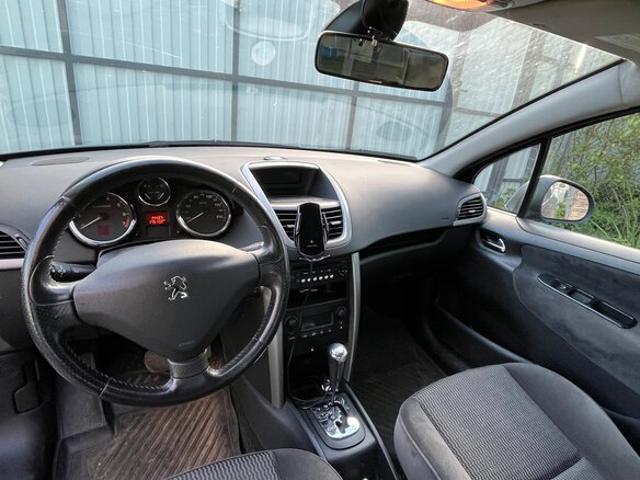 2009 Peugeot 207 I, серый, 380000 рублей - вид 6