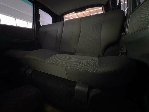 2011 Chevrolet Niva I Рестайлинг, чёрный - вид 22