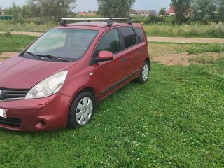 2011 Nissan Note I Рестайлинг, красный, 650000 рублей, вид 1