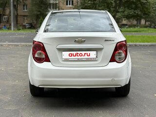 2012 Chevrolet Aveo II, белый, 375000 рублей, вид 4