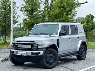 2025 iCar V23 59.93 kWh, серебристый, 1740000 рублей, вид 1