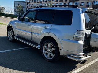 2011 Mitsubishi Pajero IV Рестайлинг 1, серебристый, 1760000 рублей, вид 4